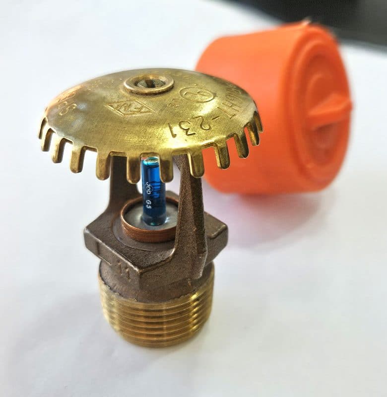 Rociador Fusible VK530 de Respuesta Estándar, 141 °C (286 °F) – Sprinkler Pendent, 5.6 K (80.6 metric)